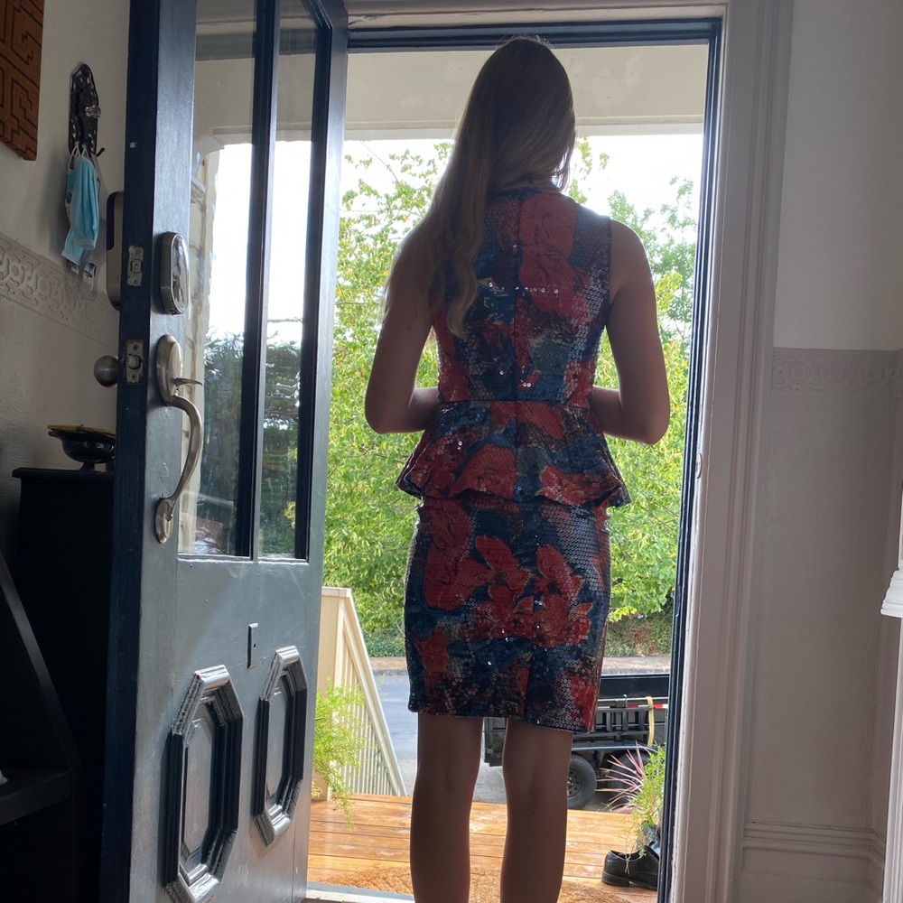 skirt suit